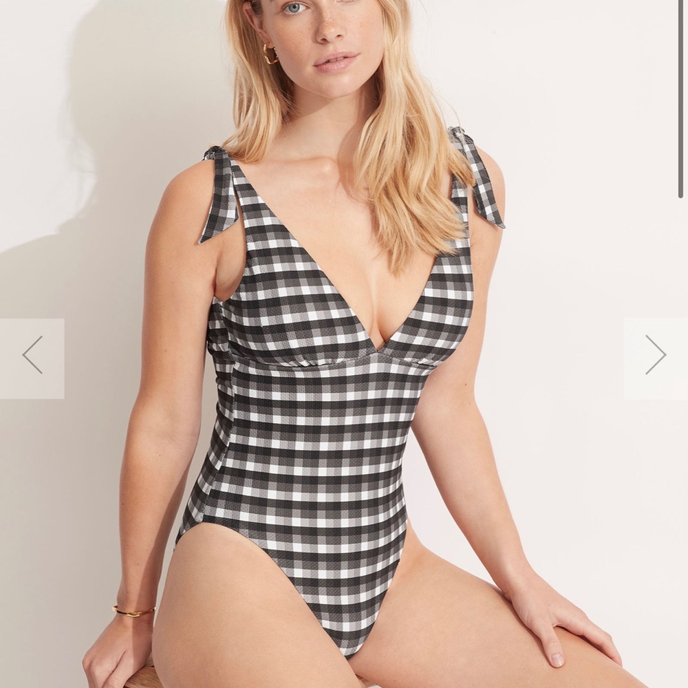 Size 10 one piece bathing suit from Seafolly. Black/grey/white plaid.